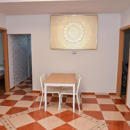 Aparthotel Gabor Aron Apartman Hajdúszoboszló Exterior foto