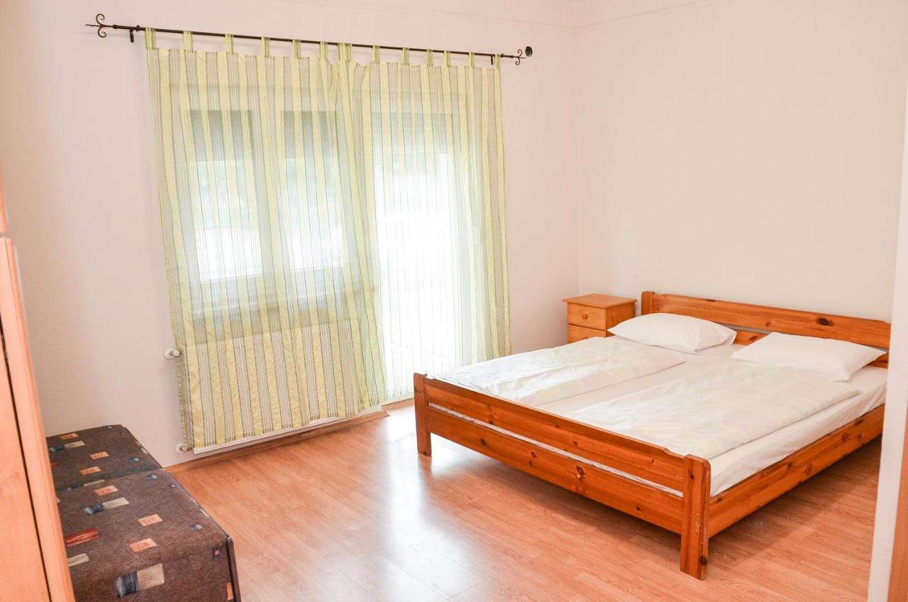 Aparthotel Gabor Aron Apartman Hajdúszoboszló Exterior foto
