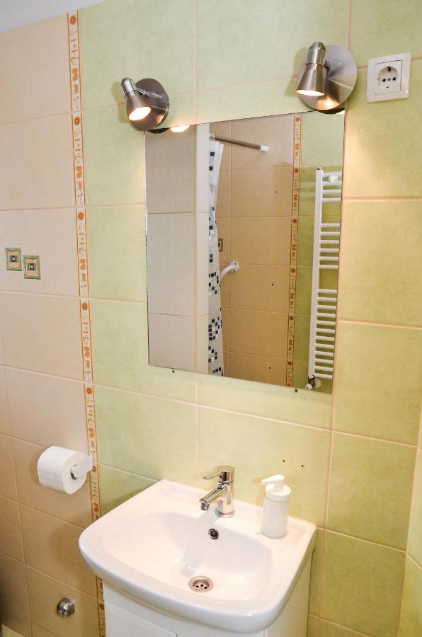 Aparthotel Gabor Aron Apartman Hajdúszoboszló Exterior foto