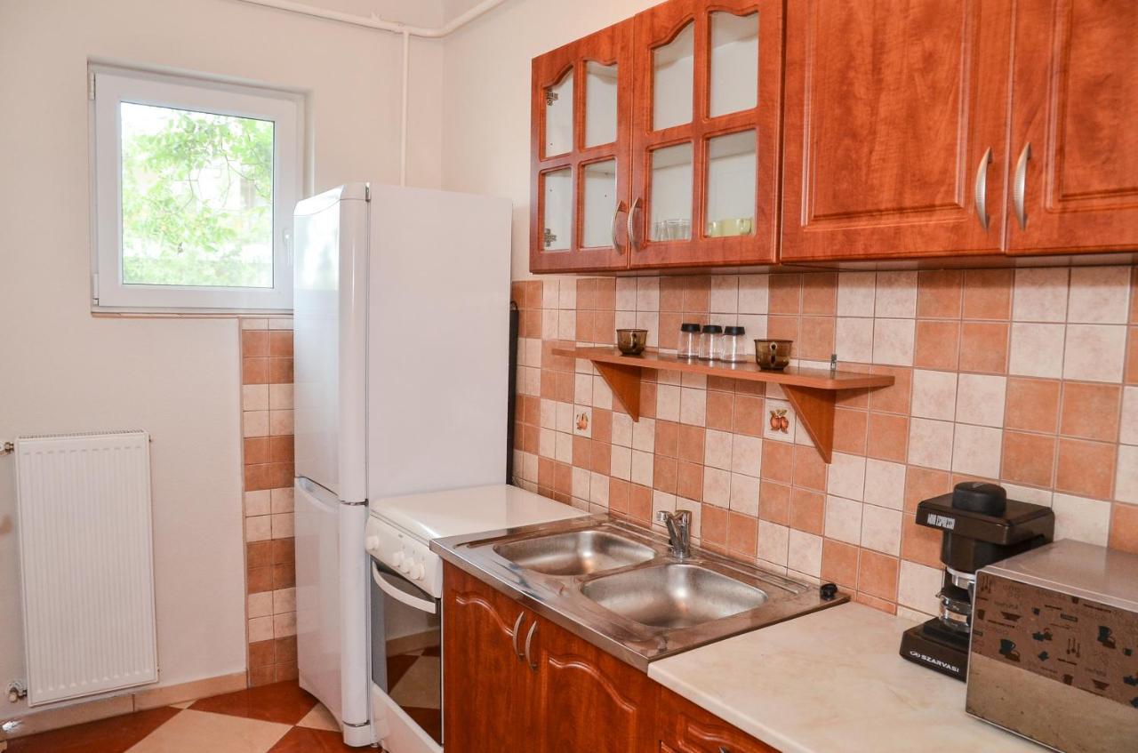 Aparthotel Gabor Aron Apartman Hajdúszoboszló Exterior foto